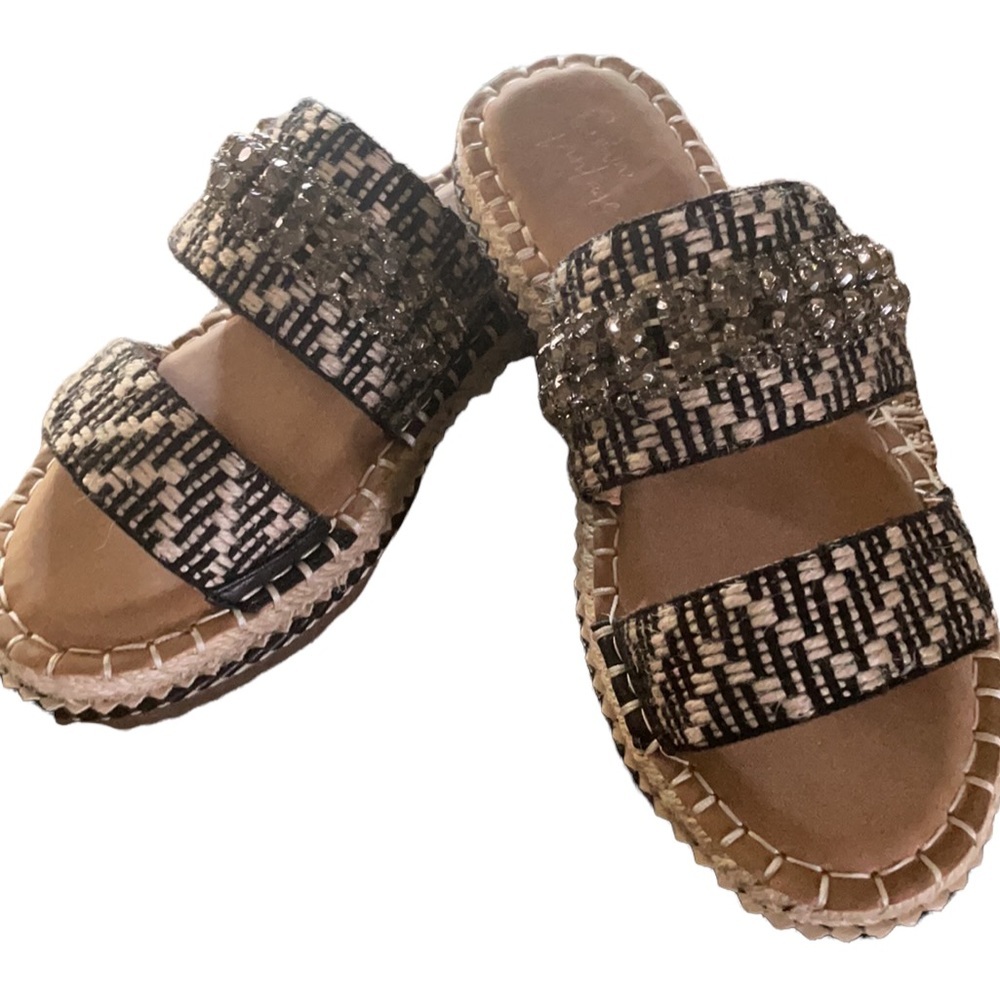 NIB Crown Vintage Black White Espadrille Slide Sandal size 7